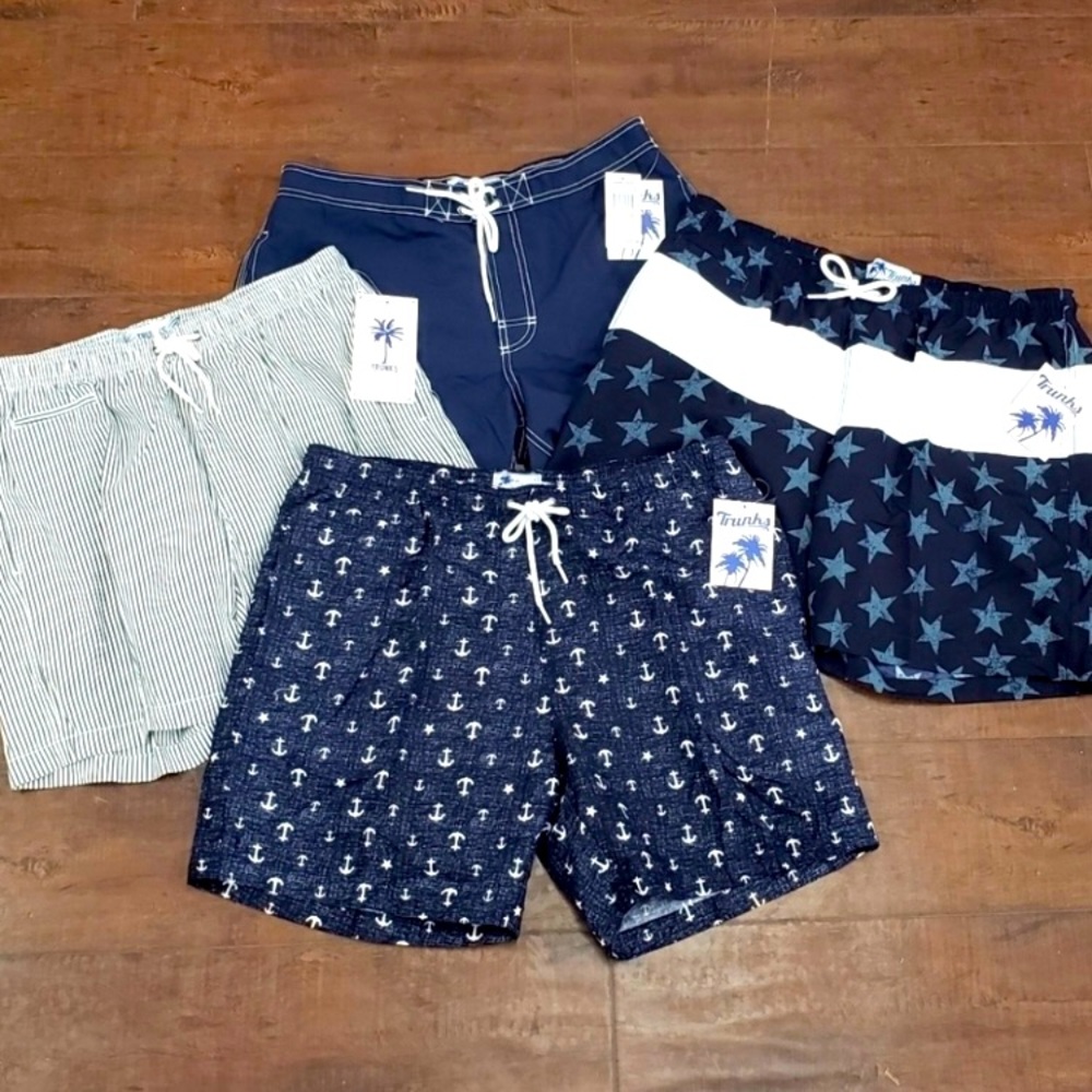 Men’s solid color board shorts